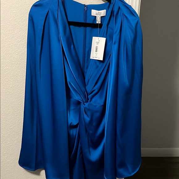 Elegant Blue Women's Top - Picture 1 of 4